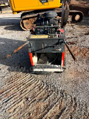 2007 Husqvarna FS8400D