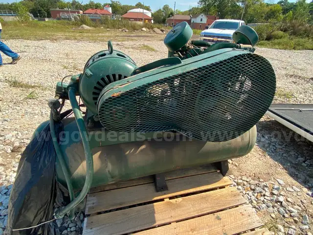 Fairbanks Morse Compressor