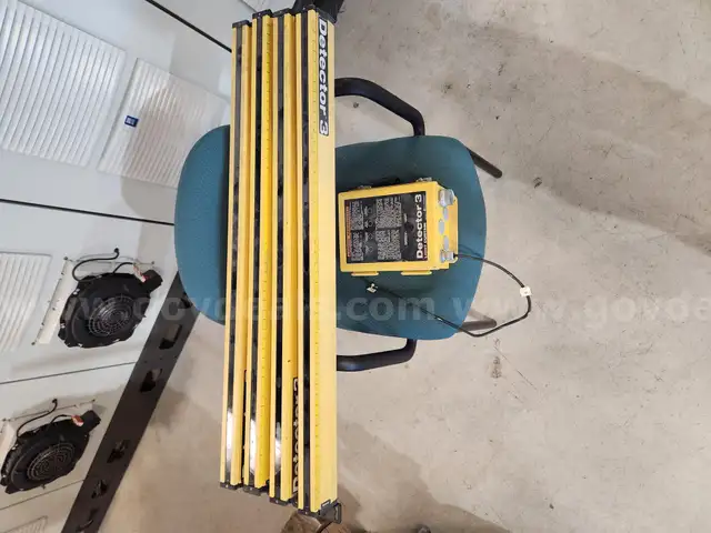 Detector 3 light curtains and controller