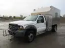 2005 Ford F-450 SD Chipper Truck