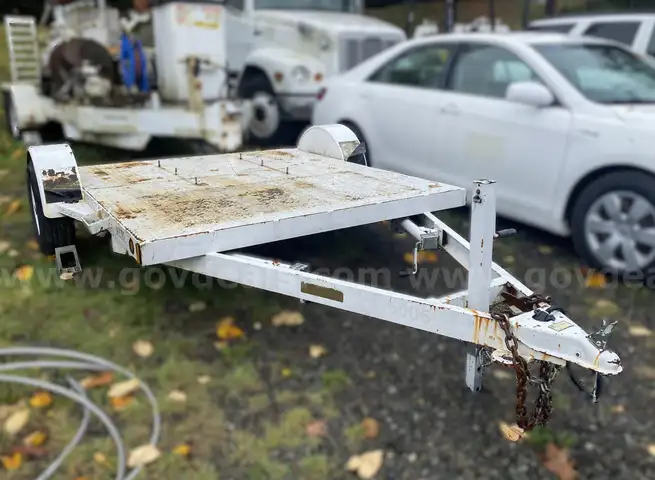 Utility Company Owned Surplus &#x2013; Used 2006 Spectre Custom Flatbed Trailer