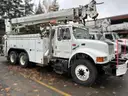 1997 International 4900 6x4 Digger Derrick