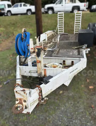 Utility Company Owned Surplus – Used 2012 JBEnterprise 08/20DD Skylift Utility Trailer