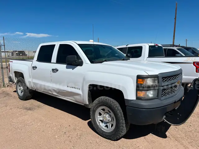 2015 Chevrolet Silverado 1500 Work Truck Crew Cab 4WD