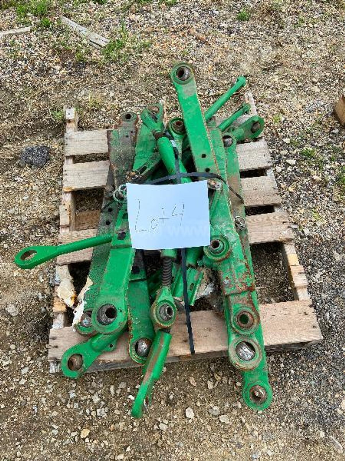 Lot #4 Misc John Deere 3 Pt Hitch Arms | GovDeals