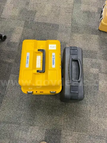 TOTAL STATION