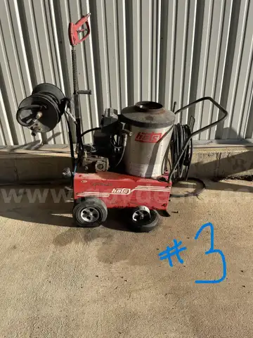 HOTSY STEAM CLEANER