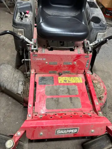 ZERO TURN MOWER