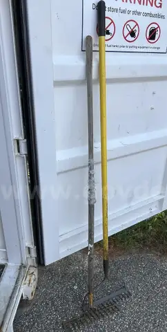 Pair of Bow Rakes