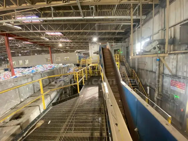 Inclined Transfer Conveyor C-2