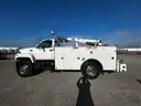 2001 GMC C7H042 SERVICE UTILITY BED WITH CRANE