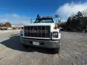2001 GMC C7H042 SERVICE UTILITY BED WITH CRANE