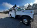 2001 GMC C7H042 SERVICE UTILITY BED WITH CRANE
