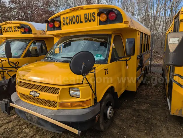 2010 16-Passenger School Bus - TCI
