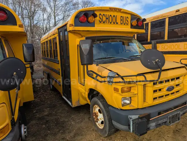 2009 16-Passenger School Bus - TCI