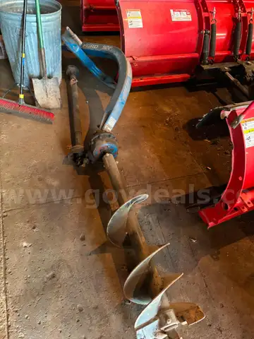 Ford 906 Auger
