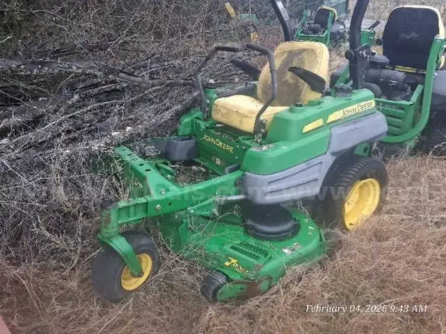 John Deere Lawn Mower