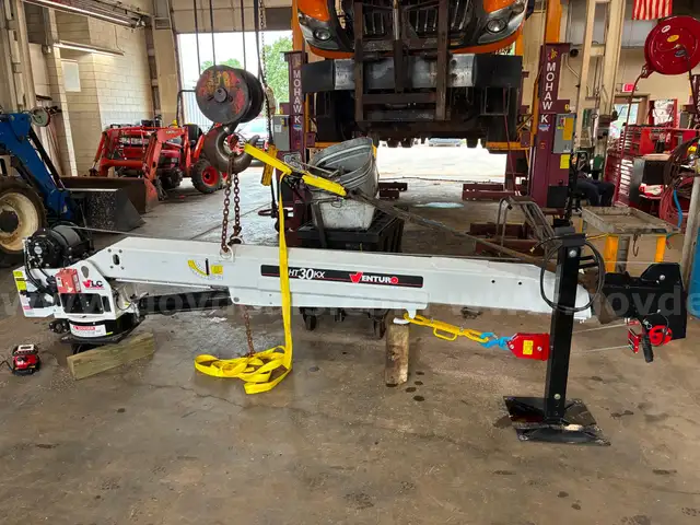 Venturo HT30KX truck mounted hydraulic crane