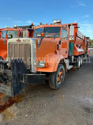 2005 Peterbilt 357