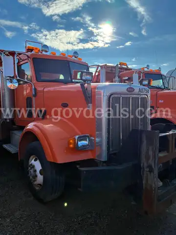 2005 Peterbilt 357