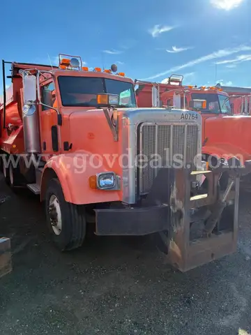 2005 Peterbilt 357