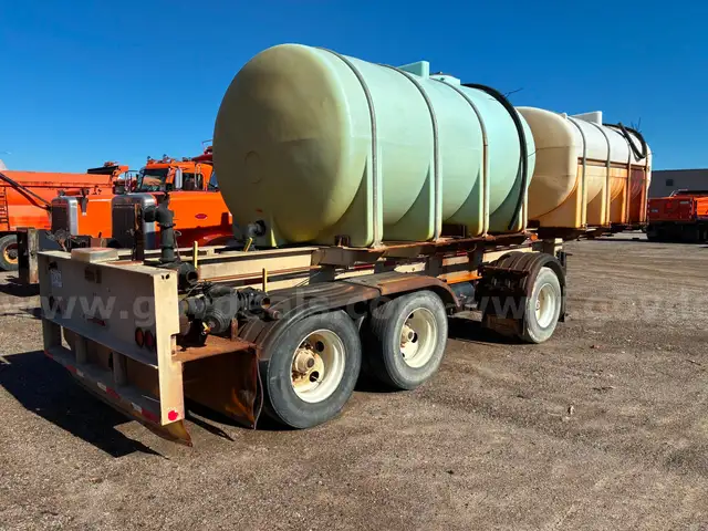 32&#x27; 6600 gallon tanker trailer