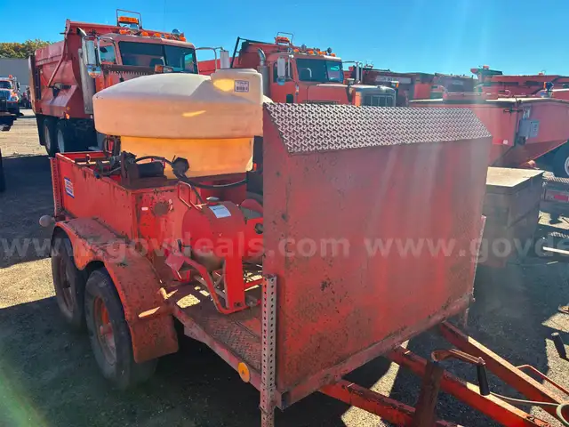 hot water pressure washer/steam trailer