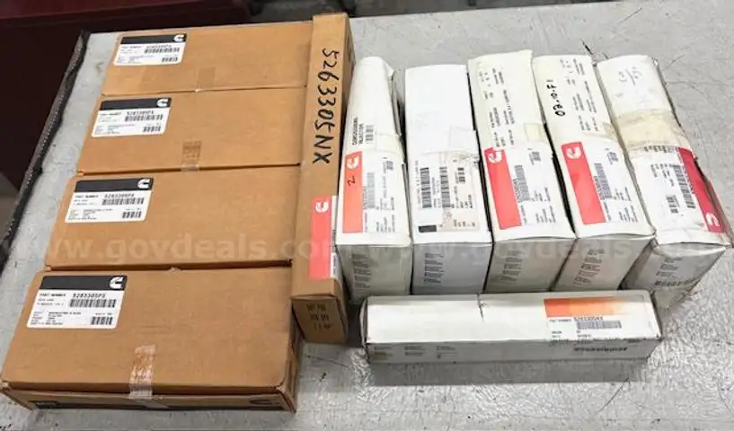 Lot of NEW/UNUSED Injectors