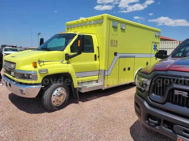 Chevy C4500 4&#xD7;4 Ambulance