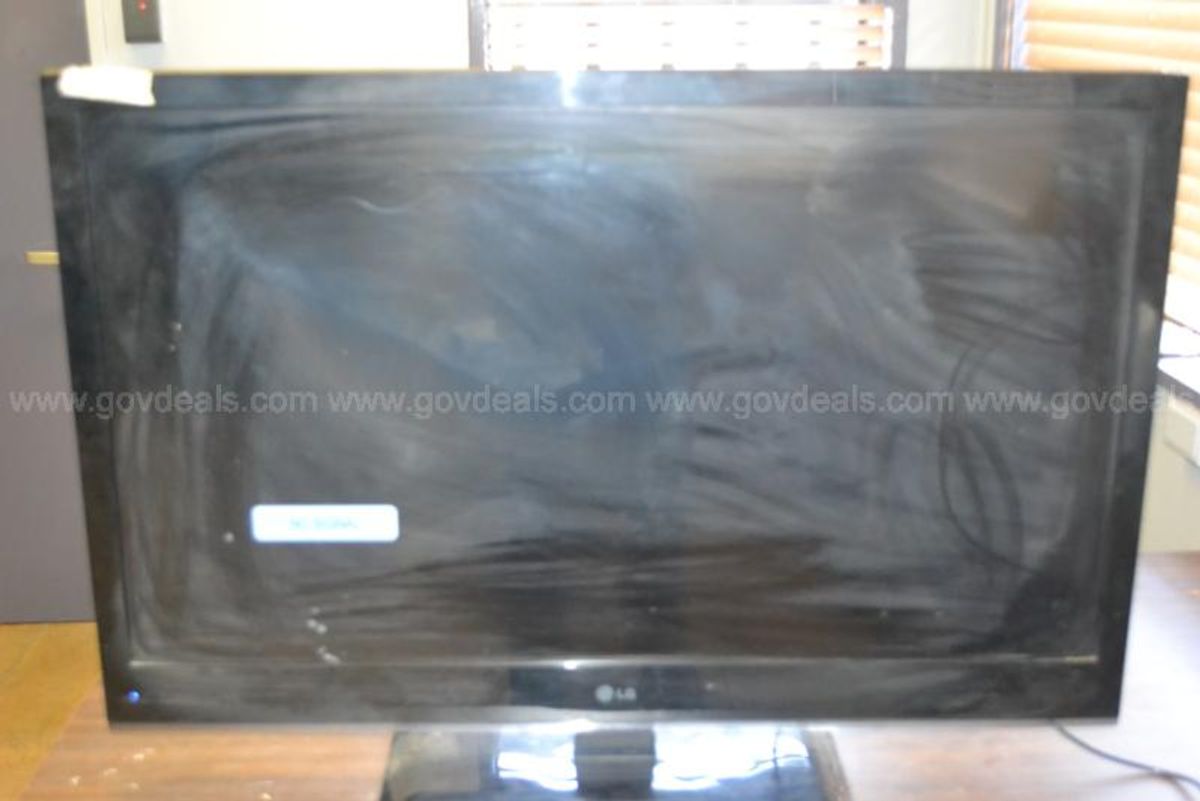 42" LG T.V. and 32" Emerson T.V CPD 16014093 GovDeals