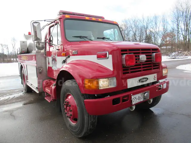 2001 International 4900 Fire Tanker