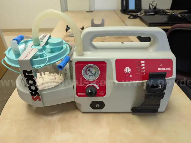Portable Medical Suction Unit