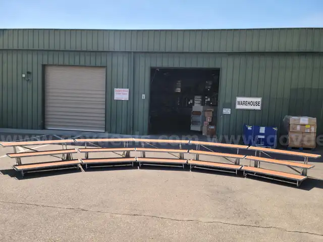 Choral Risers 3-Level