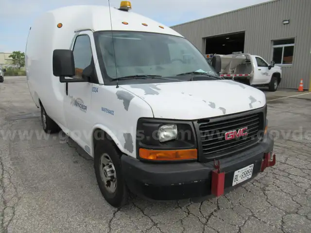 2012 GMC Savana