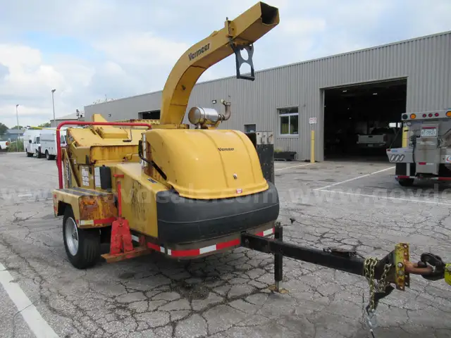 2013 Vermeer BC1500 Wood Chipper