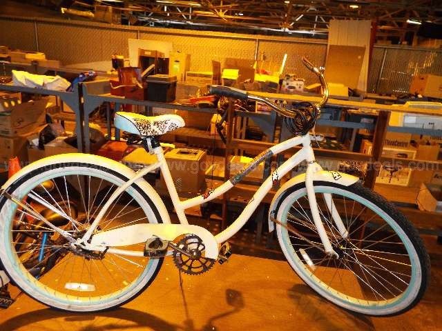 huffy cranbrook women's cruiser