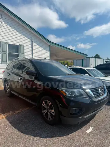 2018 Nissan Pathfinder S 2WD