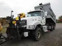 2011 Mack GU713