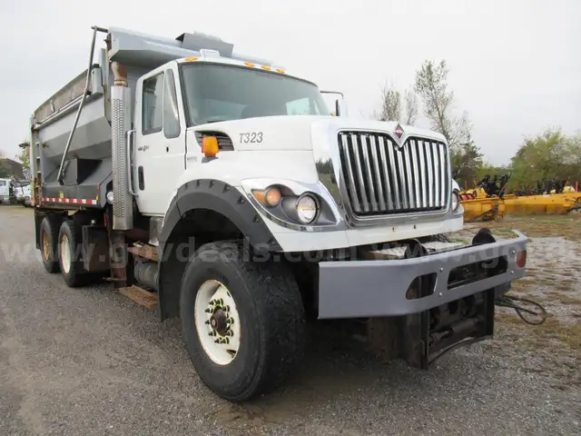 2012 International WorkStar 7600