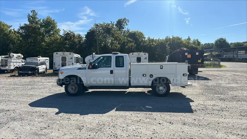 2015 FORD F-250 4WD