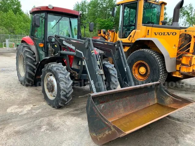 2004 Case Tractor