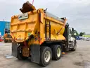 2015 Mack GU713