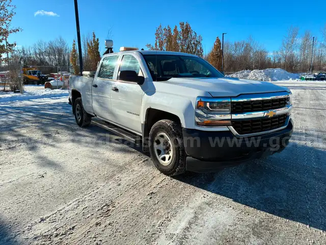 2017 Chevrolet Silverado 1500 Work Truck Crew Cab Long Box 4WD