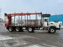 2013 Mack GU813 log truck with grapple