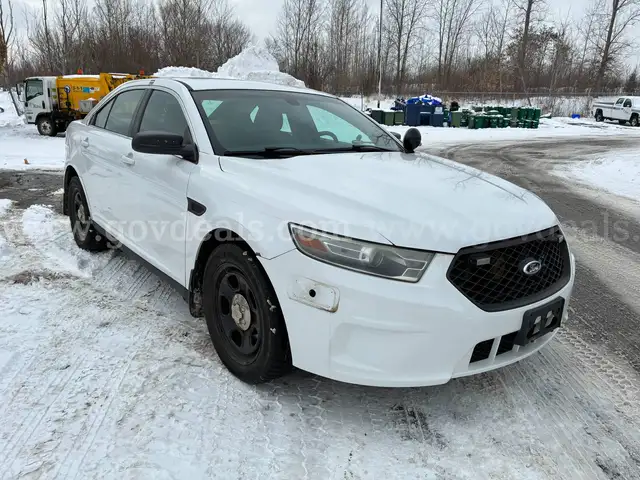 2014 Ford Taurus