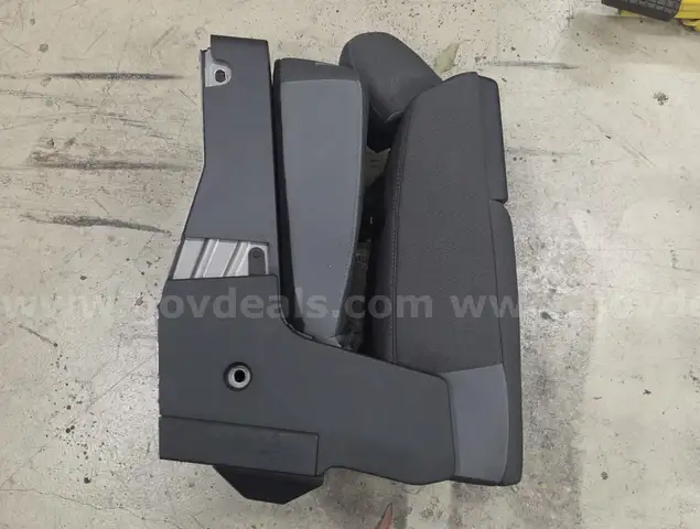 F150 Front Middle Seat