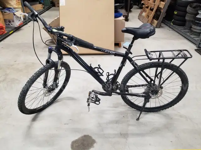 2013 KHS 7005 24-Speed Bicycle