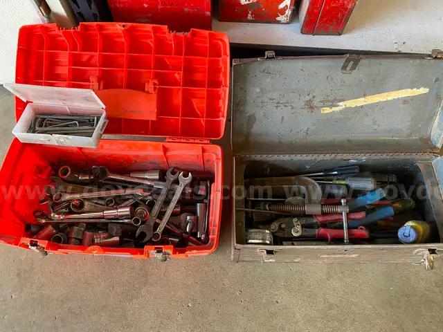 Lot of Miscellaneous Tools
