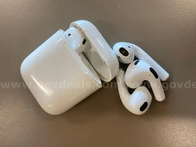 Lot of Apple Airpods Pieces - No full set