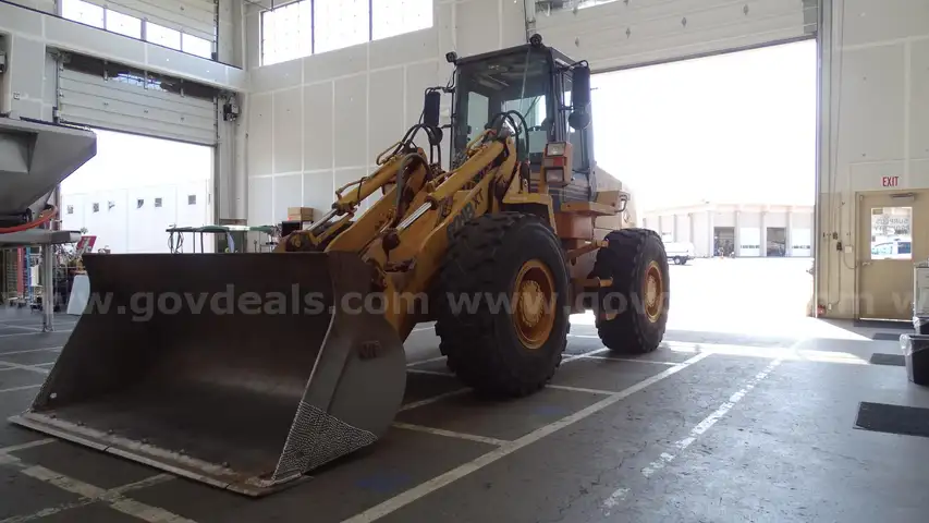 1998 Case 621 BXT Loader 4x4